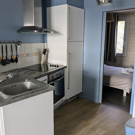 La Vigie Sur Le Port *