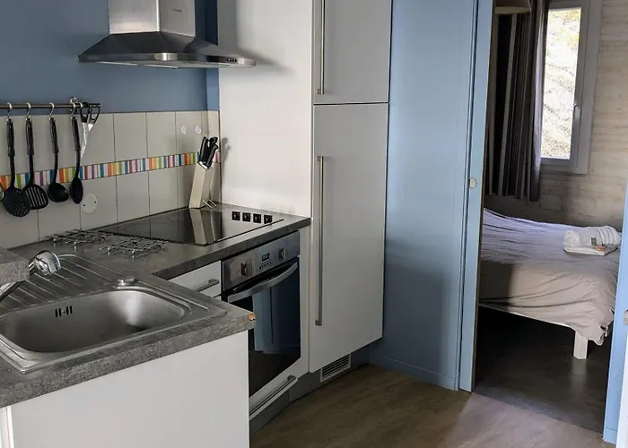 La Vigie Sur Le Port *